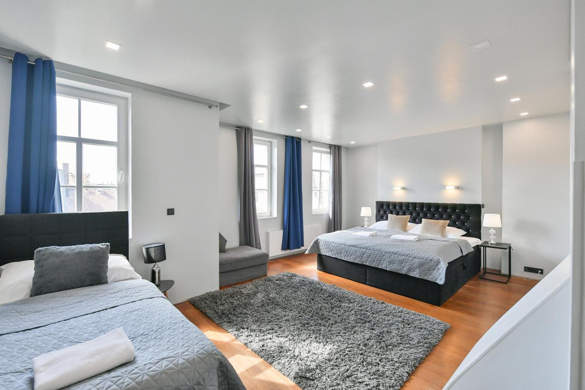 Luxury Central Duplex With Terrace — Photos 2